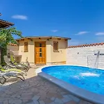 Cera